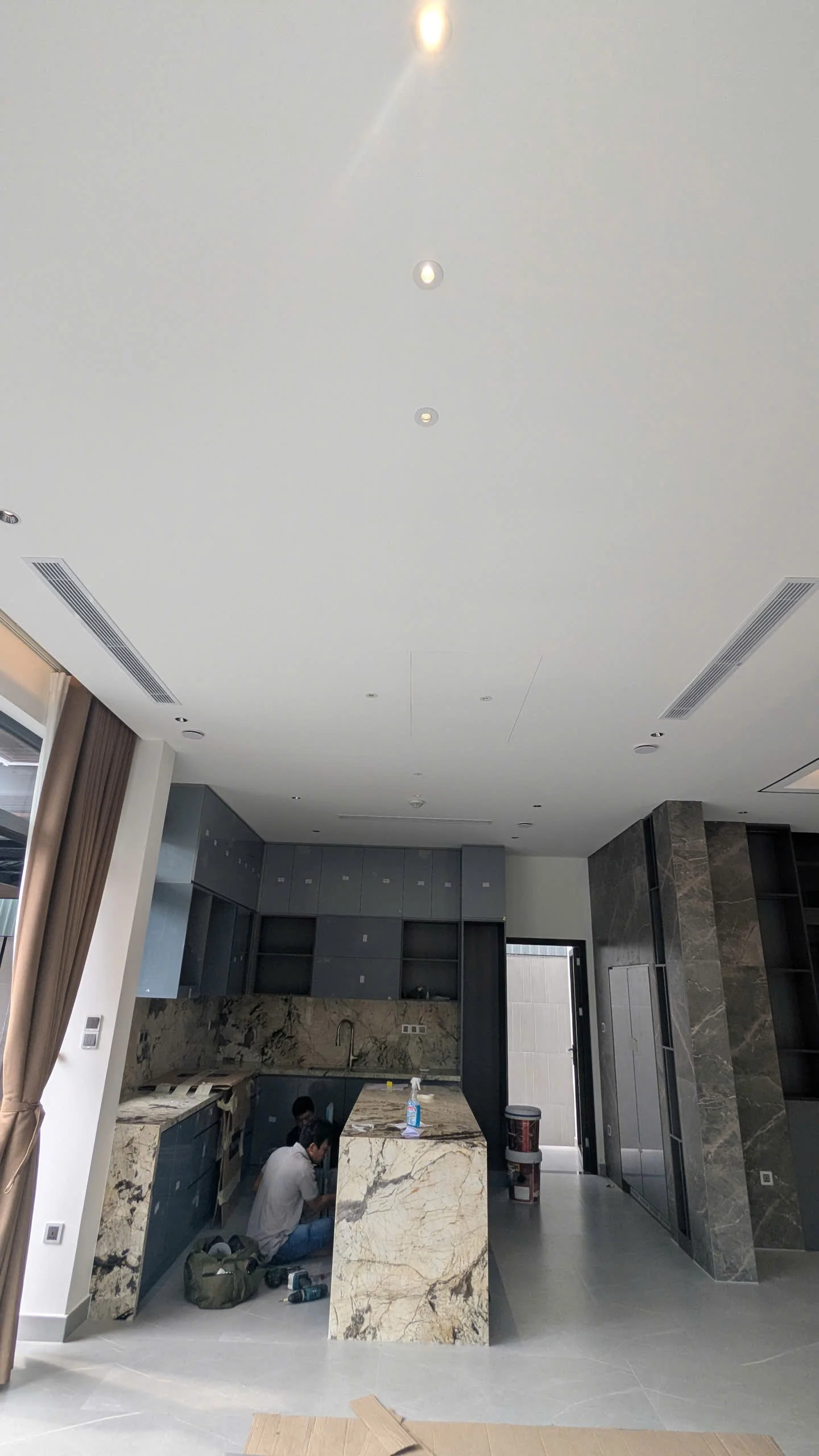 Lắp đặt hệ thống điều hoà không khí; hệ thống cấp khí tươi - biệt thự phố Thủ Dầu Một
