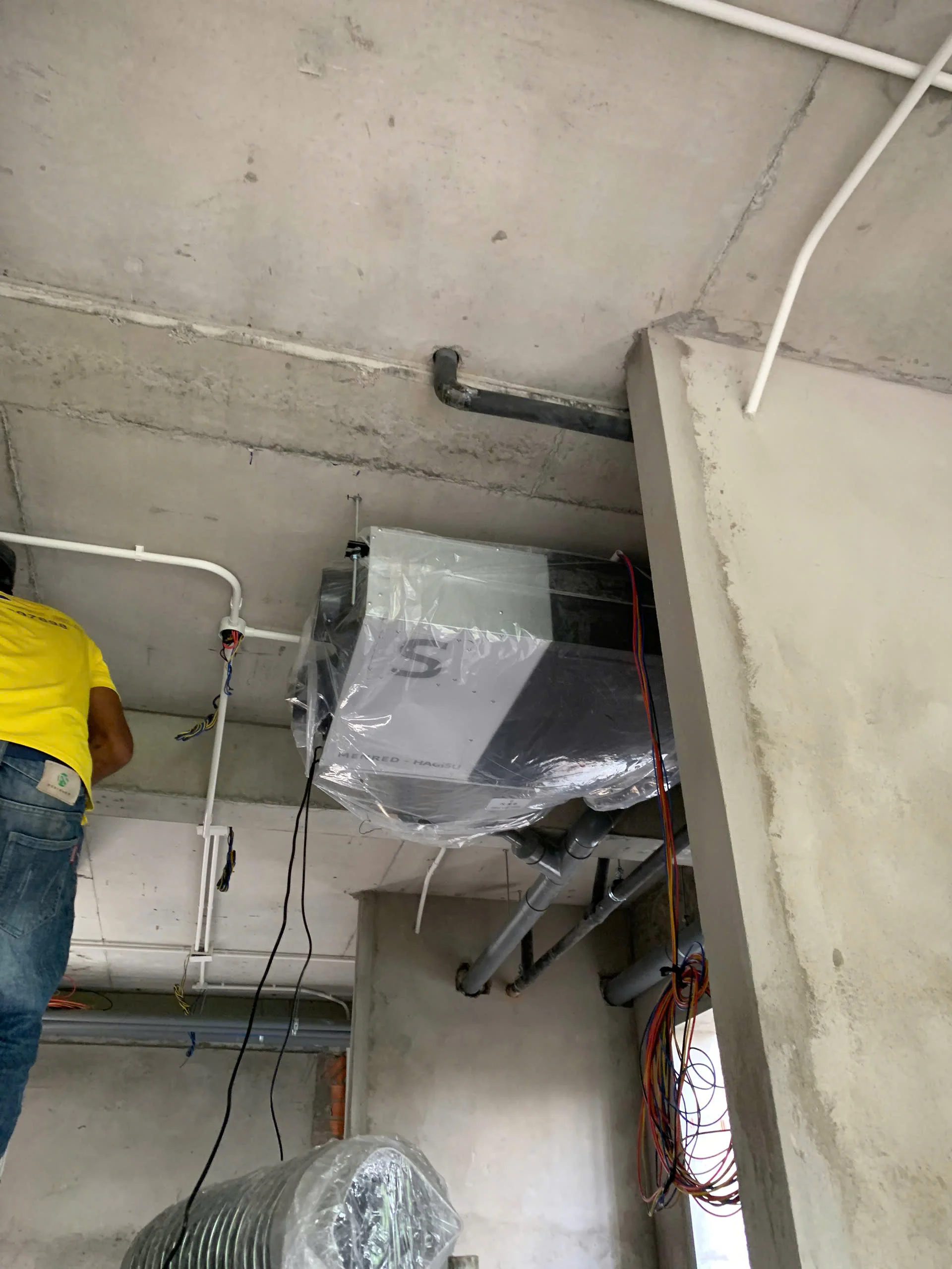 Lắp đặt hệ thống điều hoà không khí; hệ thống cấp khí tươi - biệt thự phố Thủ Dầu Một