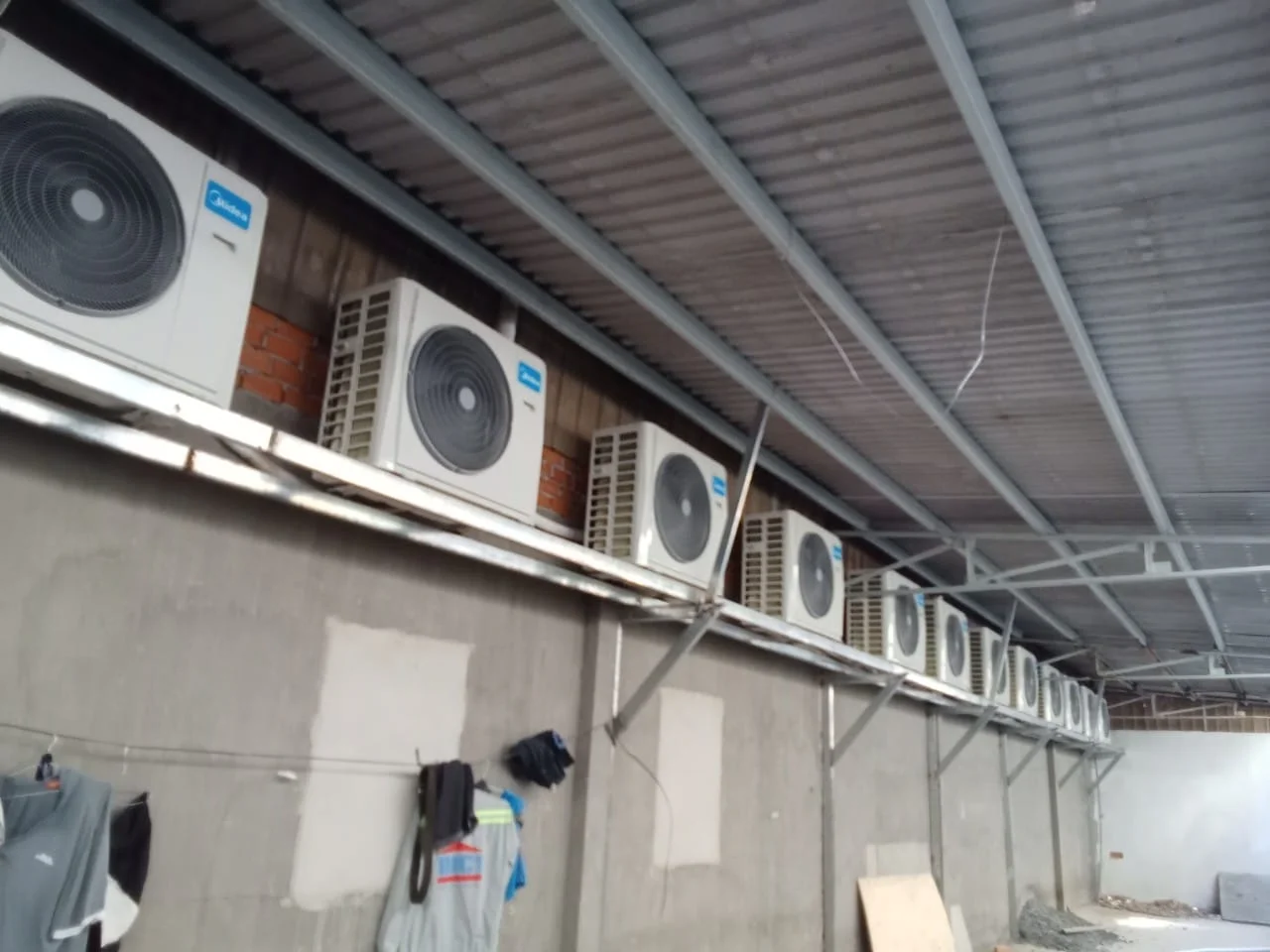 Thi công lắp đặt hệ thống điều hòa không khí cho câu lạc bộ bida Hoàng Sao (Quận Tân Phú)