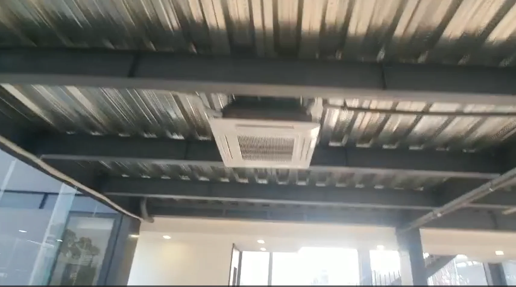 Điện máy ELC hoàn thành hệ thống điều hòa âm trần Daikin cho tòa nhà văn phòng T&R Metro View – Thảo Điền