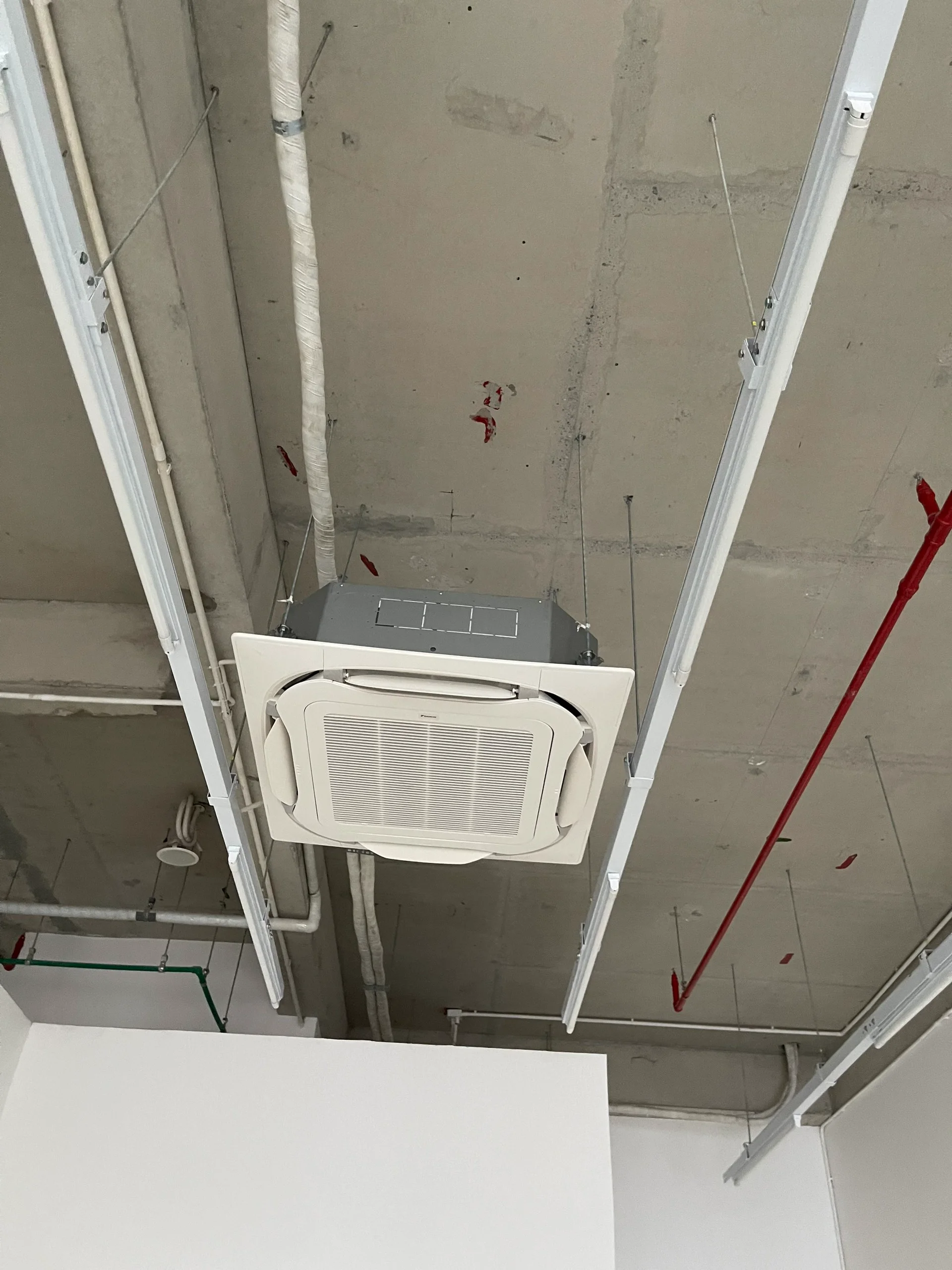 Điện máy ELC hoàn thành hệ thống máy lạnh âm trần cassette Daikin Inverter cho Shophouse AKARI CITY – Bình Tân