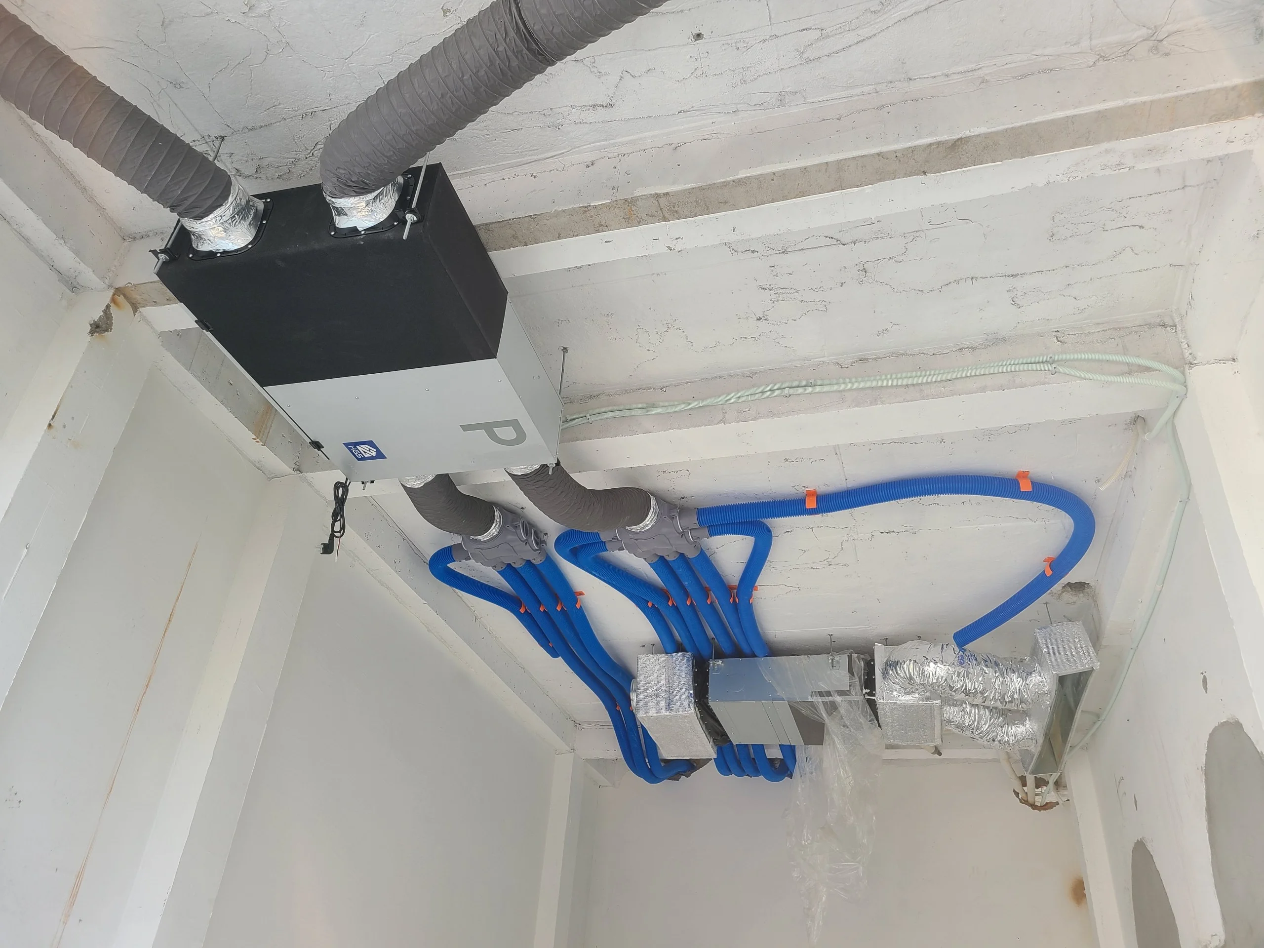 Điện máy ELC hoàn thành hệ thống điều hòa giấu trần Daikin và lọc, cấp khí tươi Menred Hagisu cho nhà phố Nguyễn Thông, Quận 3
