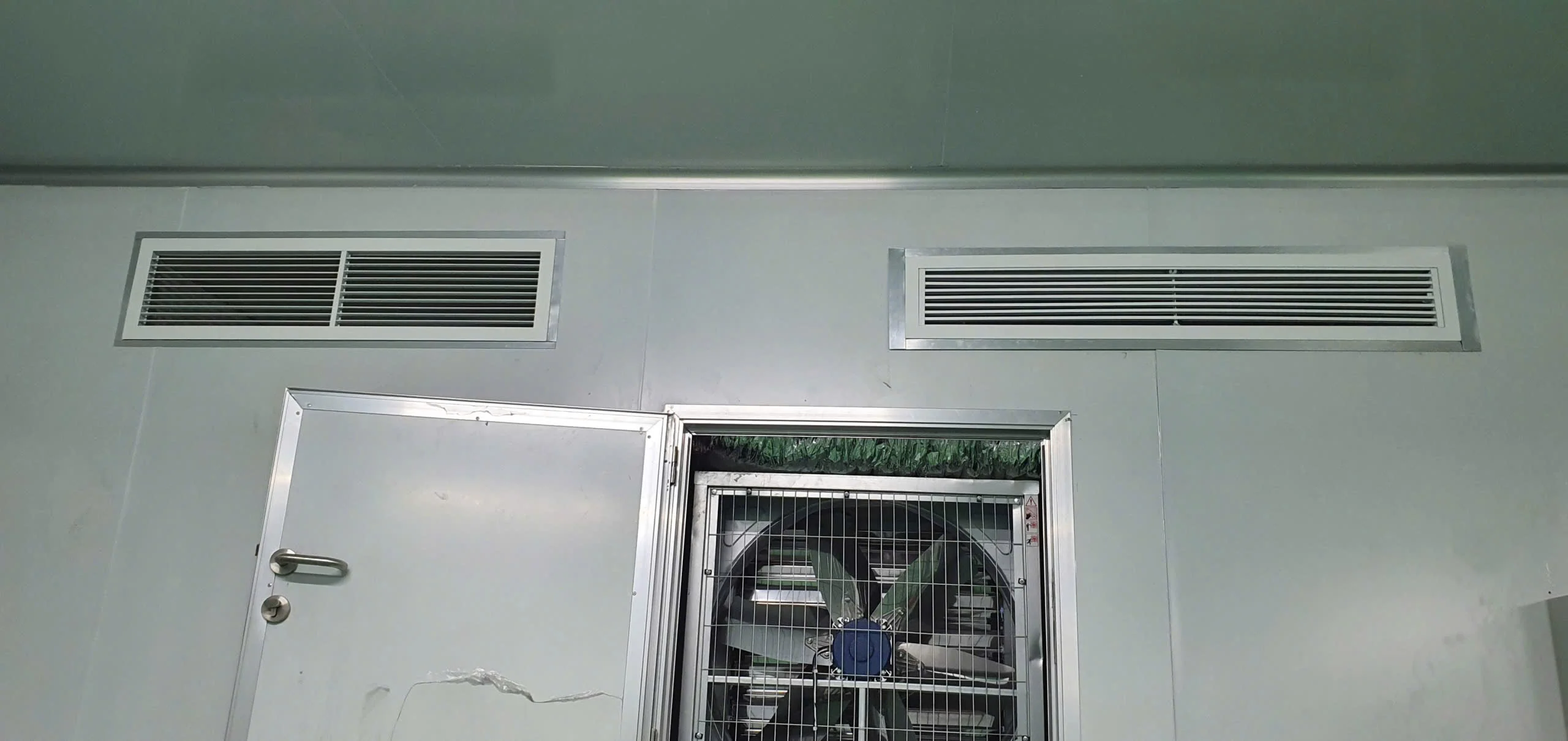 Điện máy ELC hoàn thành hệ thống máy lạnh giấu trần nối ống gió Daikin cho cơ sở sản xuất bột nguyên liệu làm bánh tại Nhơn Trạch, Đồng Nai