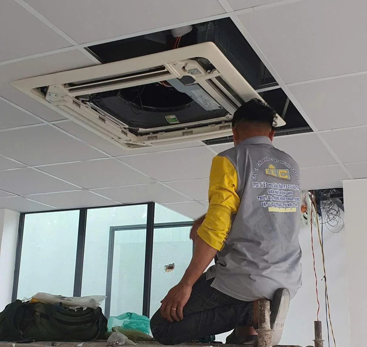 Điện máy ELC hoàn thành hệ thống máy lạnh âm trần Cassette Daikin Inverter cho cơ sở kinh doanh trà sữa tại Tây Ninh